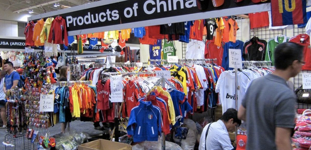 Produk Impor China Kena Pajak Tinggi: Pengusaha Kritik Rencana Bea Masuk 200 Persen