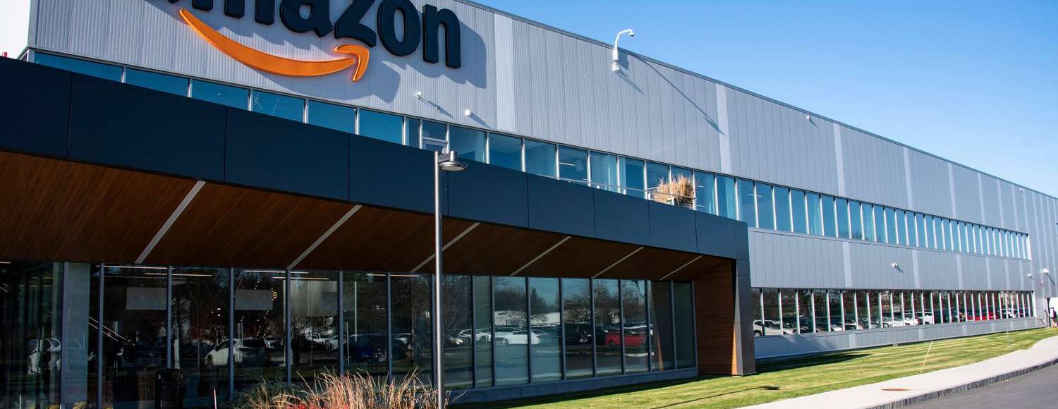 PHK Karyawan Amazon: AI Berdampak dan Ubah Dunia Kerja!